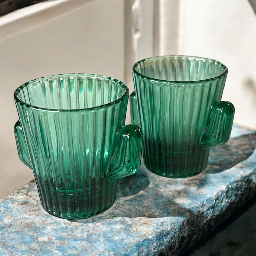 VTG Libbey Glass Inc Green Cactus Shot Glasses Set of 2 Ribbed Shot Tumblers - Picture 2 of 5